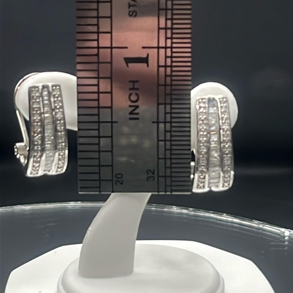 Chic Silver Rectangular Earrings - image 3